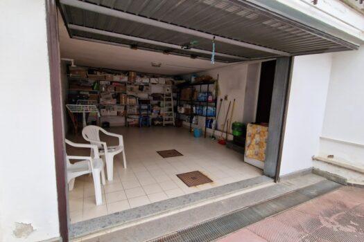 Santa Maria delle Mole – villino zona centrale – ampia metratura.