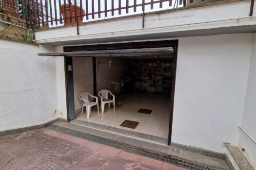 Santa Maria delle Mole – villino zona centrale – ampia metratura.