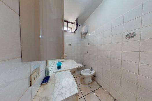 Santa Maria delle Mole – villino zona centrale – ampia metratura.