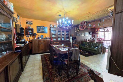 Santa Maria delle Mole – VILLINO A SCHIERA CENTRALISSIMO –