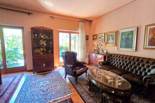 Santa Maria delle Mole – VILLINO A SCHIERA CENTRALISSIMO –