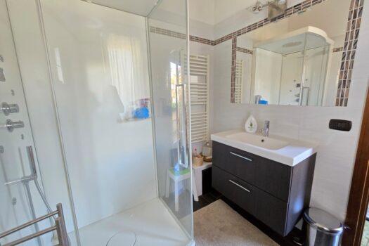 Santa Maria delle Mole – VILLINO A SCHIERA CENTRALISSIMO –