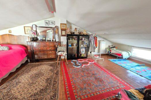 Santa Maria delle Mole – VILLINO A SCHIERA CENTRALISSIMO –