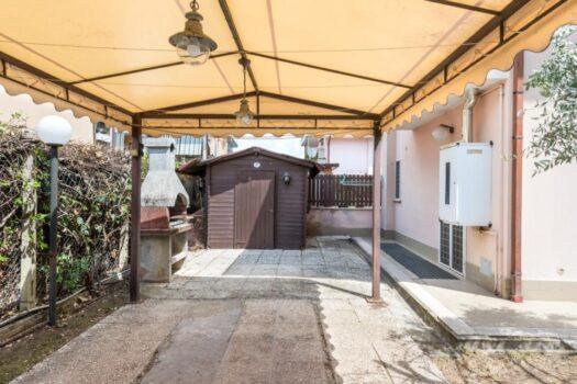 Cava dei Selci -bilocale indipendente con giardino –