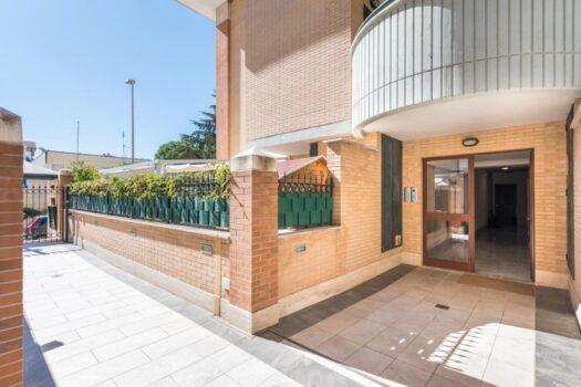 Santa Maria delle Mole – Trilocale in elegante palazzina-