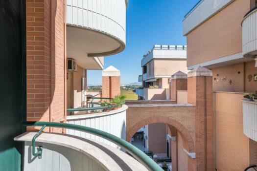 Santa Maria delle Mole – Trilocale in elegante palazzina-