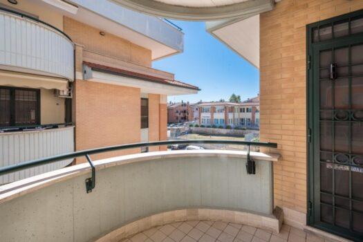 Santa Maria delle Mole – Trilocale in elegante palazzina-