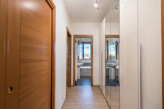 Santa Maria delle Mole – Trilocale in elegante palazzina-