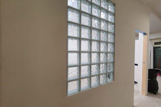 Santa Maria delle Mole -Negozio in centro comm.le –