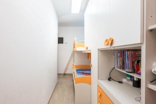 Santa Maria delle Mole – Trilocale in elegante palazzina-