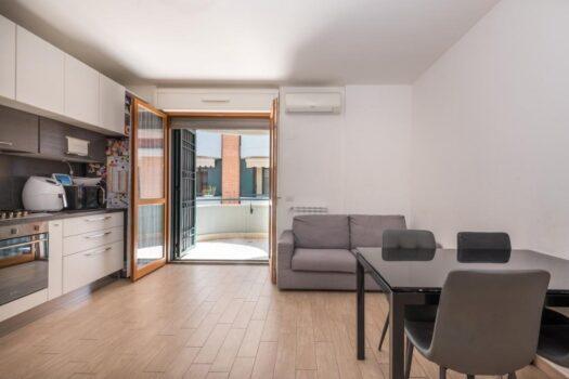 Santa Maria delle Mole – Trilocale in elegante palazzina-