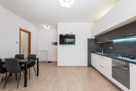 Santa Maria delle Mole – Trilocale in elegante palazzina-