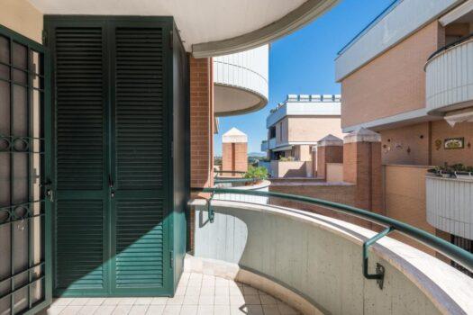 Santa Maria delle Mole – Trilocale in elegante palazzina-