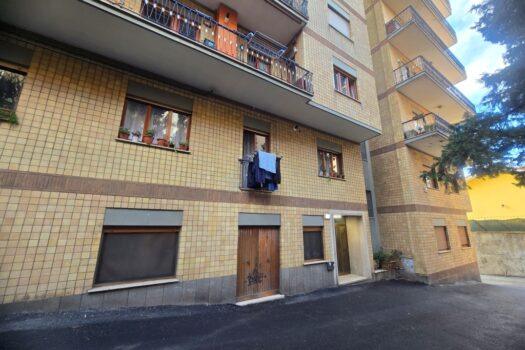 MARINO – Corso Vittoria Colonna –