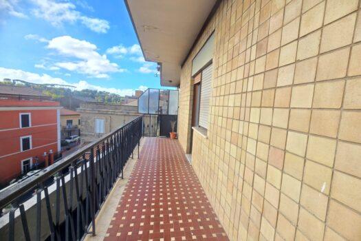 MARINO – Corso Vittoria Colonna –