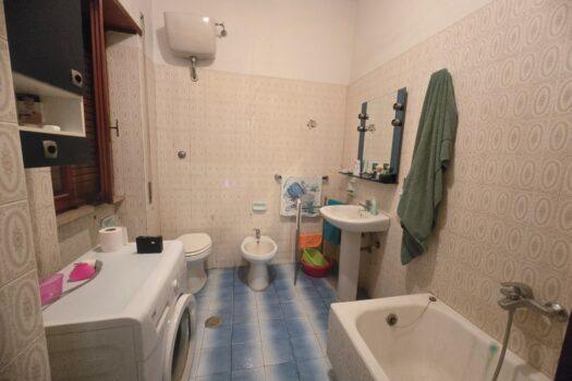 MARINO – Corso Vittoria Colonna –