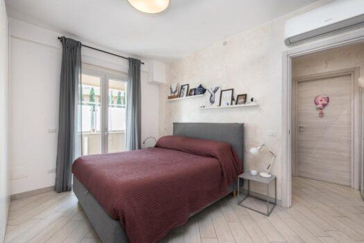 Frattocchie – Ampio trilocale indipendente –