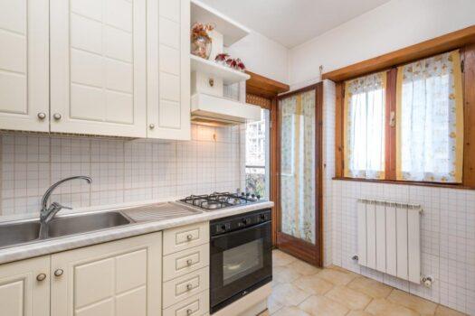 Ciampino- piano secondo ottimo stato –