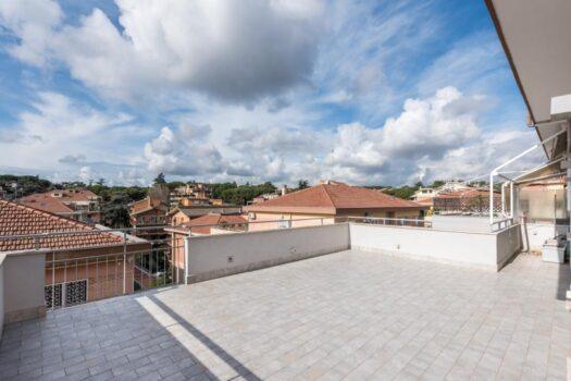 Colli Portuensi,Casaletto –Attico panoramico –