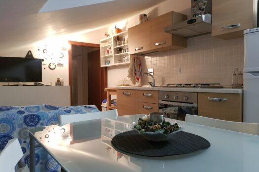 Cava dei Selci- Mansarda ottimo stato-