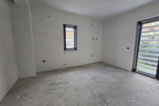 Frattocchie – nuova costruzione con ampio giardino –