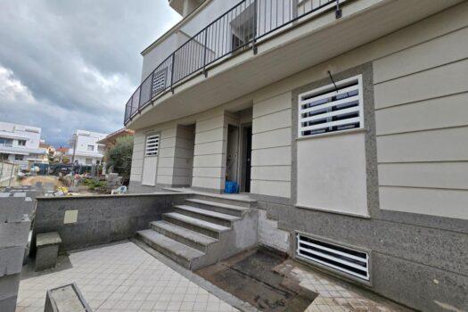 Frattocchie – nuova costruzione con ampio giardino –