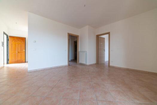 COLLEFERRO – MONTI LEPINI -AMPIA METRATURA