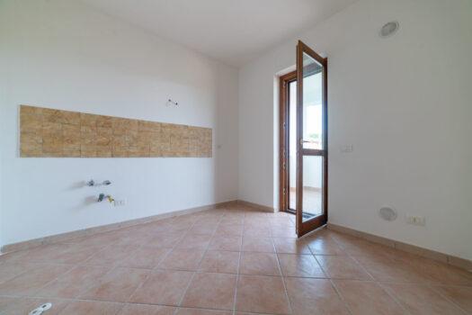 COLLEFERRO – MONTI LEPINI -AMPIA METRATURA