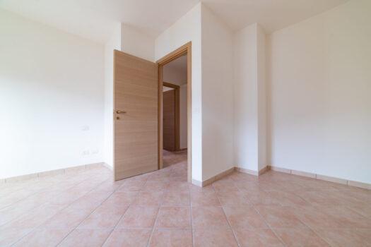 COLLEFERRO – MONTI LEPINI -AMPIA METRATURA