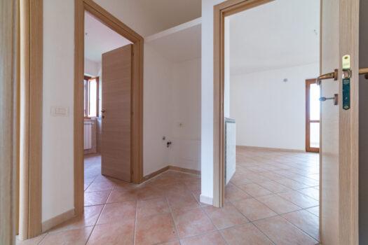 COLLEFERRO – MONTI LEPINI -AMPIA METRATURA