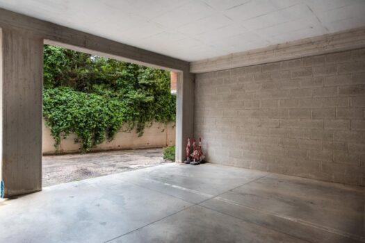 CASTEL GANDOLFO – Ampio trilocale buono stato –