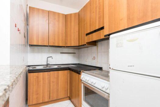 CASTEL GANDOLFO – Ampio trilocale buono stato –