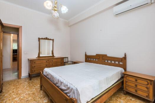 PIGNETO – AMPIA METRATURA CON TERRAZZO –