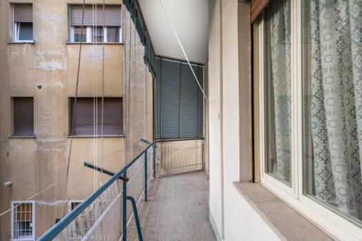 PIGNETO – AMPIA METRATURA CON TERRAZZO –