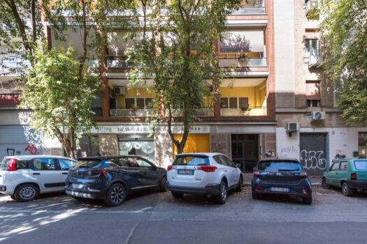 PIGNETO – AMPIA METRATURA CON TERRAZZO –