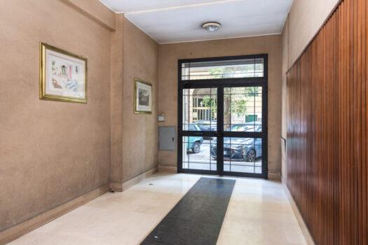 PIGNETO – AMPIA METRATURA CON TERRAZZO –
