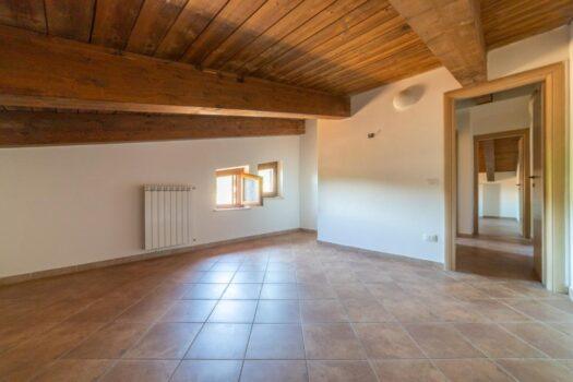 COLLEFERRO – MONTI LEPINI – AMPIA METRATURA