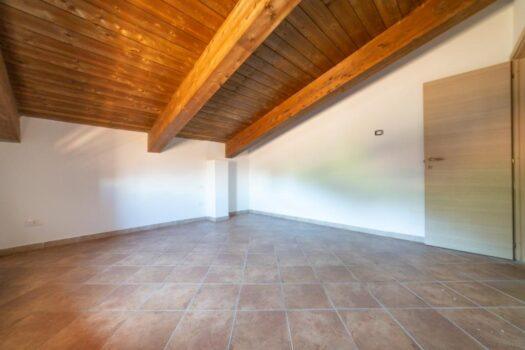 COLLEFERRO – MONTI LEPINI – AMPIA METRATURA