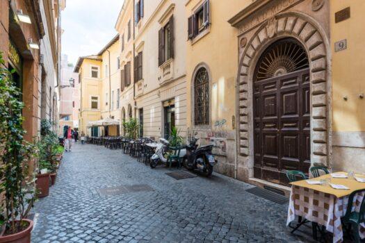 Roma – Via del Corallo –