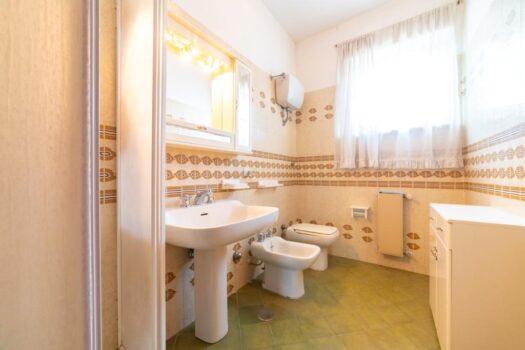 GROTTAFERRATA -Villa in contesto residenziale –