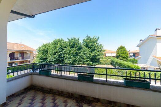 GROTTAFERRATA -Villa in contesto residenziale –