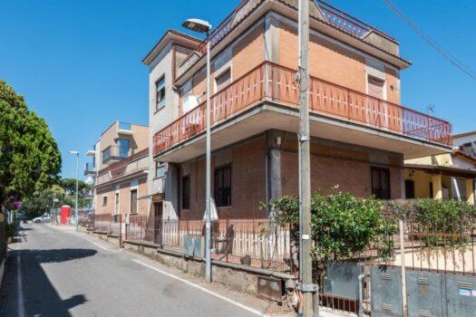 Frattocchie – Contesto tranquillo e riservato –
