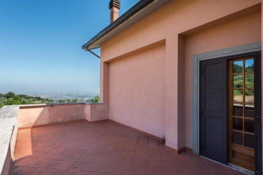 Monte Compatri – Prestigiosa villa unifamiliare